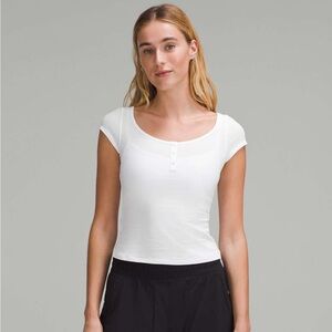 Lululemon Cap-Sleeve Henley T-Shirt Baby Tee White New Medium